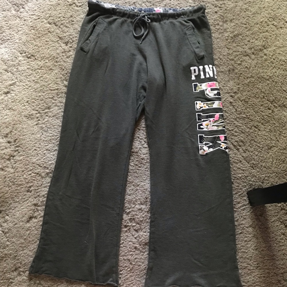 Victoria’s Secret PINK boyfriend lounge pants